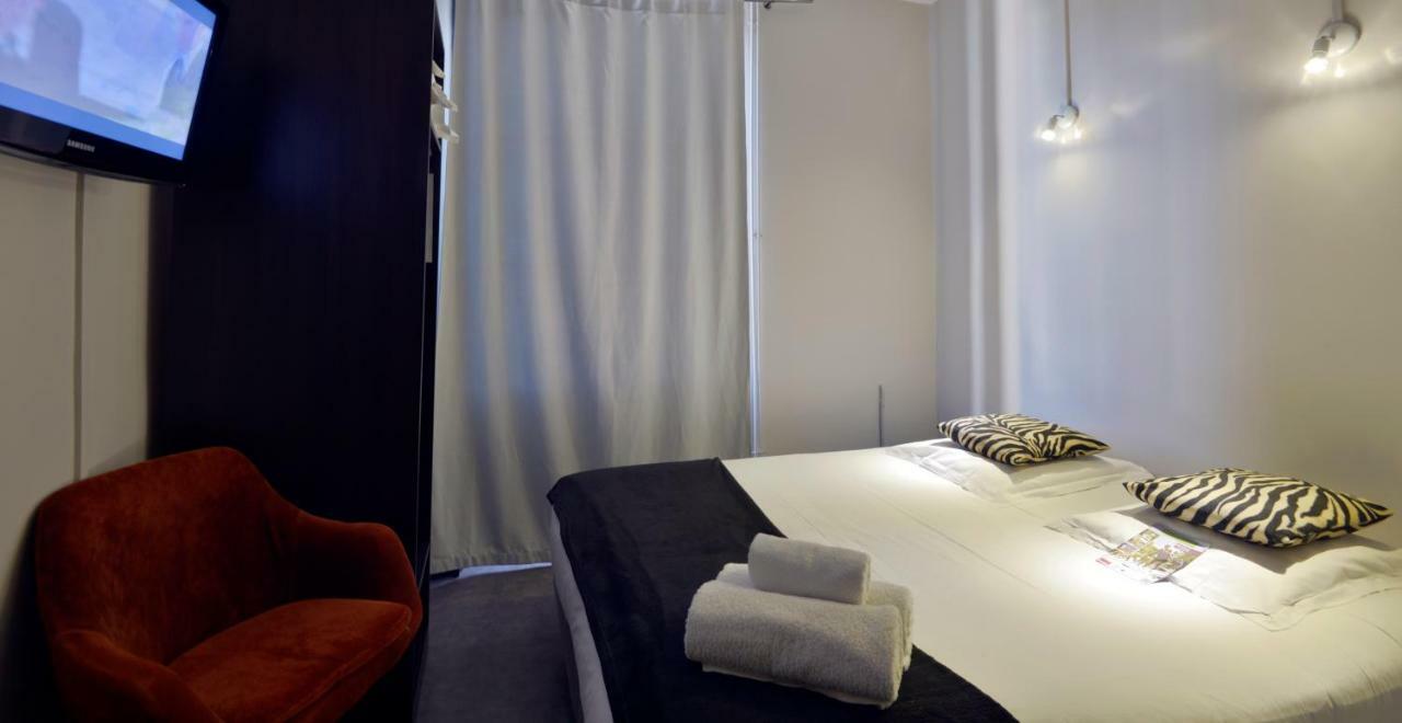 Hotel Au Chabichou Niort Zewnętrze zdjęcie